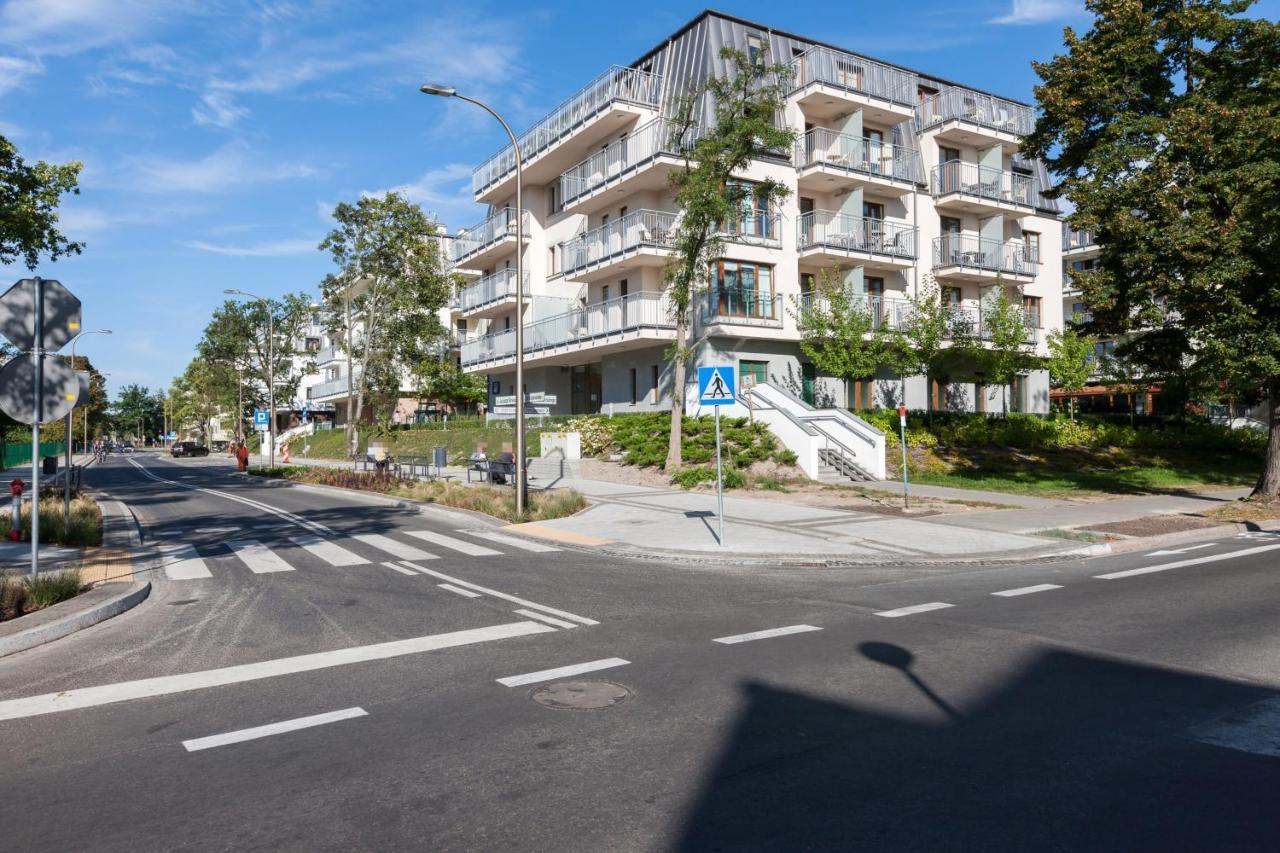 Apartamenty Aquamarina By Noclegi Renters Swinoujscie Ngoại thất bức ảnh