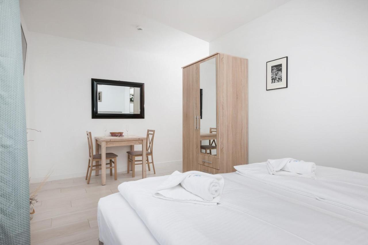 Apartamenty Aquamarina By Noclegi Renters Swinoujscie Ngoại thất bức ảnh